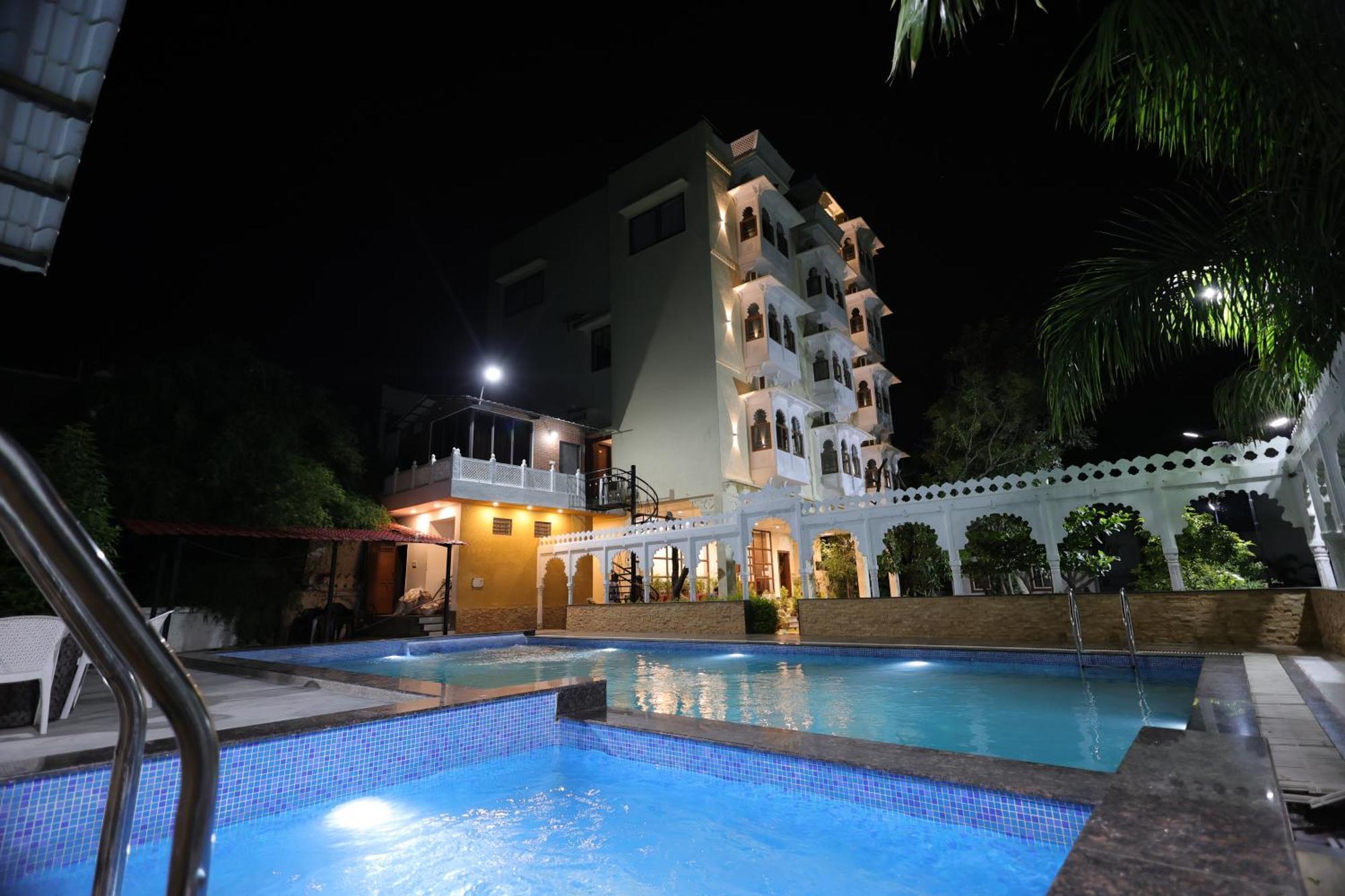 Manas Resort By Rudrakshi Udaipur Eksteriør bilde